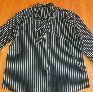 Women's Forever 21 shirt